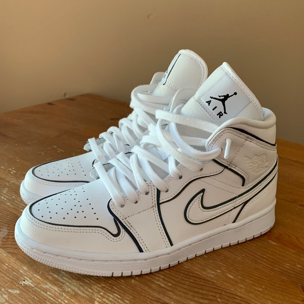 air jordan mids iridescent trim